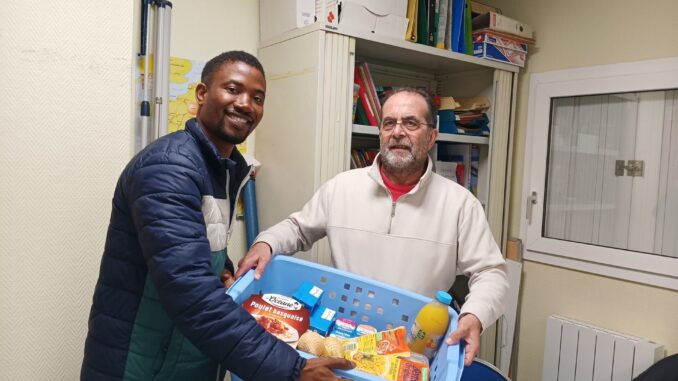 La distribution de denrées alimentaires reste le coeur des actions de l'association.