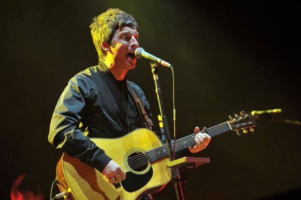 L’image actuelle n’a pas de texte alternatif. Le nom du fichier est : Noel-Gallagher-copie.jpg